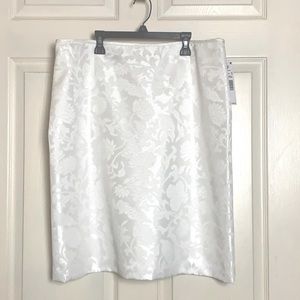 Preston & York Kelly Pencil Skirt Size 14. NWT